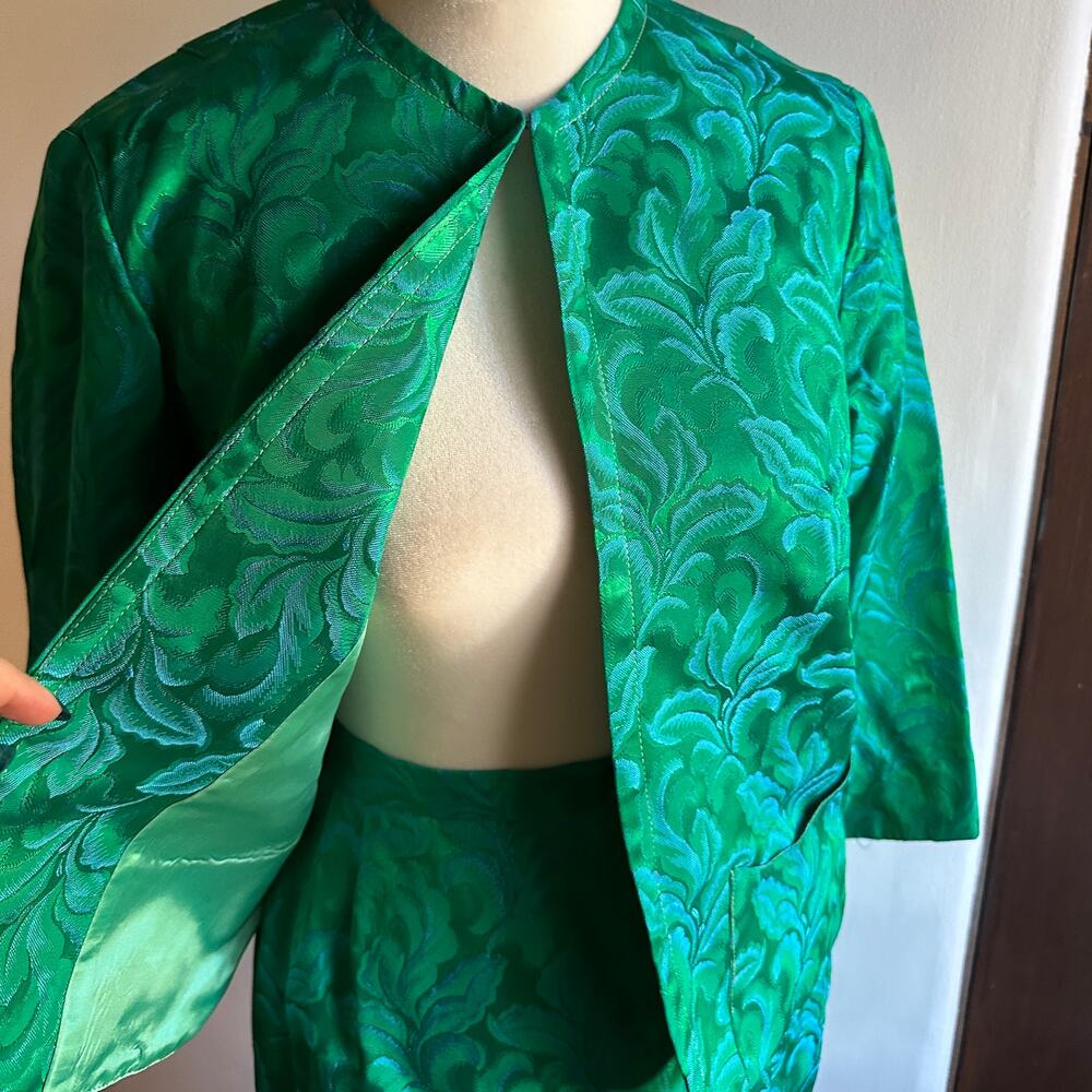 50s Vintage CAROL CRAIG | Matching Green and Blue Brocade Skirt Suit | Sz Small - Picture 2 of 9